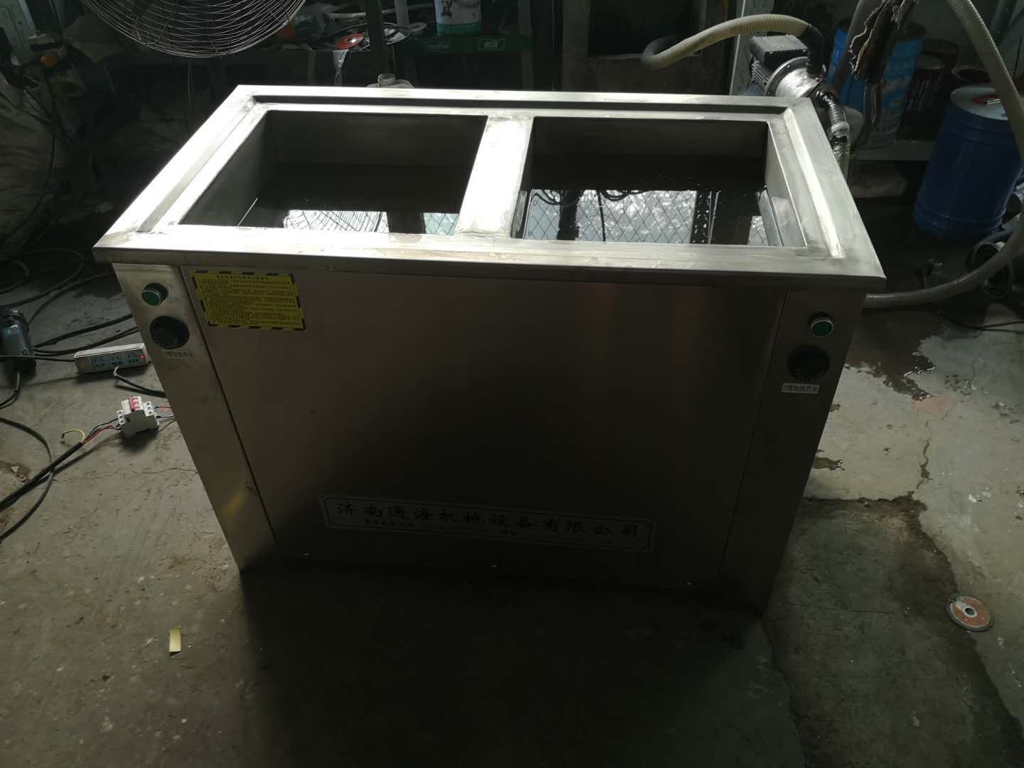 超聲波清洗機(jī)的在各個行業(yè)的應(yīng)用