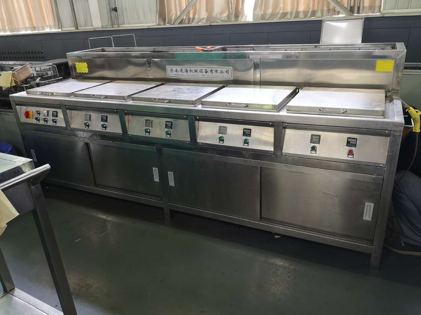 超聲波生產(chǎn)廠家講解清洗機(jī)會損壞清洗物嗎？